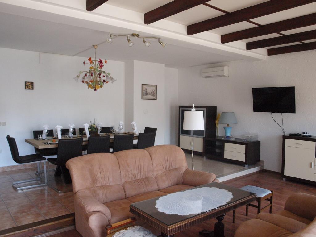 Apartment Materada Donato *