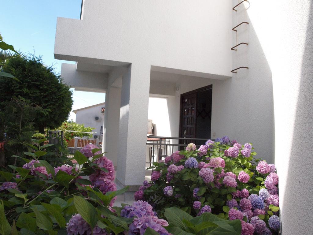 Apartment Materada Donato