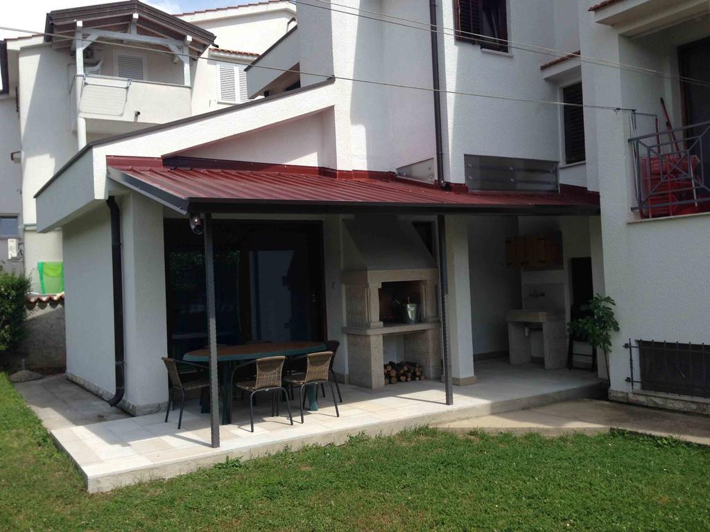 Apartment Materada Donato